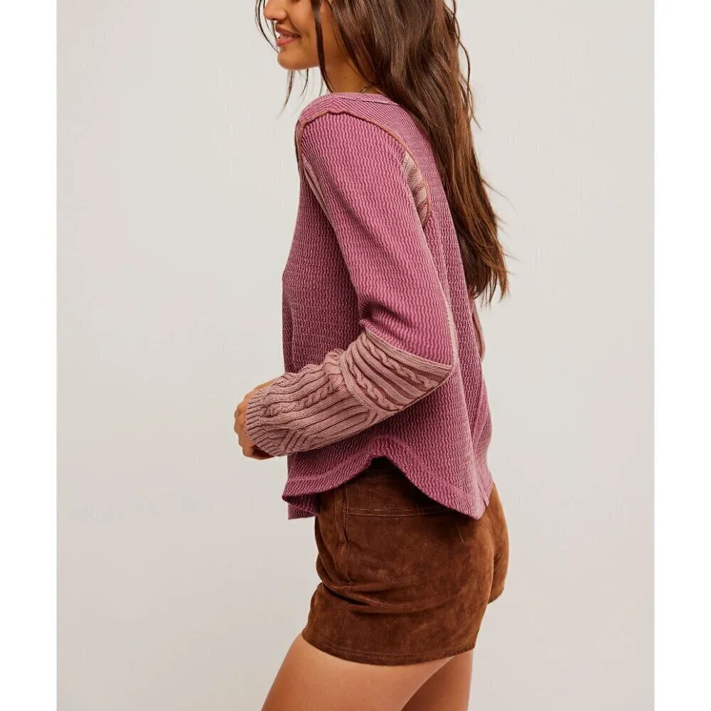 FREE PEOPLE We The Free Swinging Cable Cuff Top Tee / Vineyard Grape Combo XS